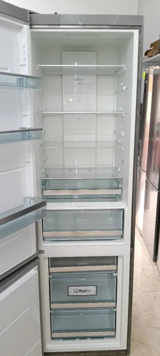 Nevera Combi  Panasonic Acero Inoxidable 200X60X63