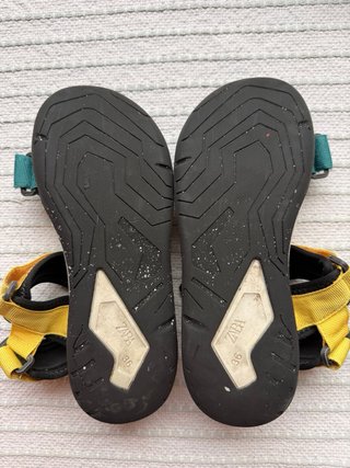 Sandalias Zara niño talla 36