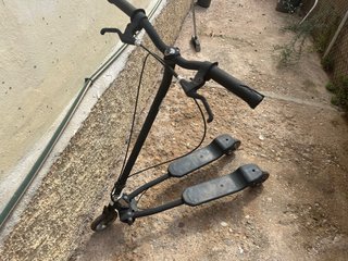 Patinete de tres ruedas