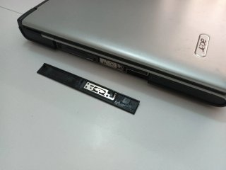 Portatile Acer Aspire 3000 si accende.