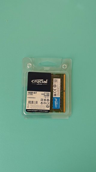 Crucial 16GB (2x8GB) DDR4 2400 SO-DIMM