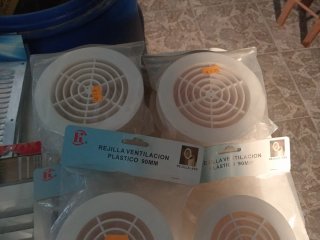 Rejillas de ventilación plásticas 90mm