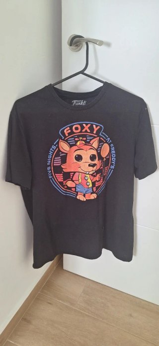 Camiseta Negra Foxy Five Nights at Freddy's