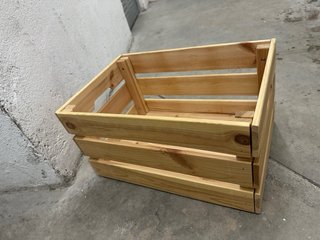 Caja de madera Ikea