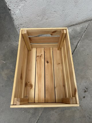 Caja de madera Ikea