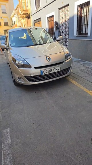 Renault Grand Scenic 2009 5 plazas