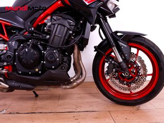 KAWASAKI Z 900
