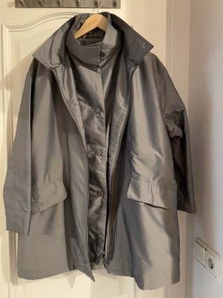 Impermeable Gris TCM