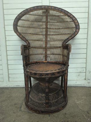 Silla Emmanuel. antigua