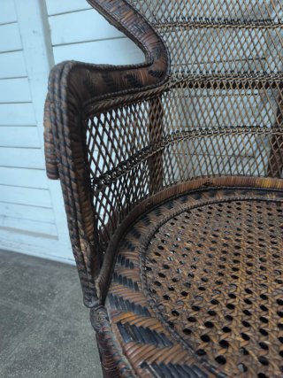 Silla Emmanuel. antigua