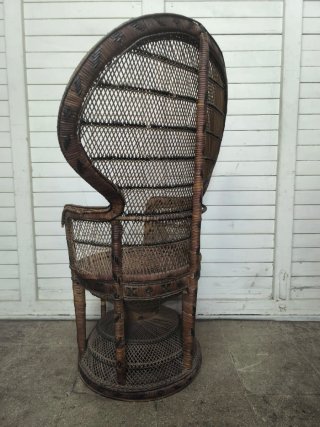 Silla Emmanuel. antigua