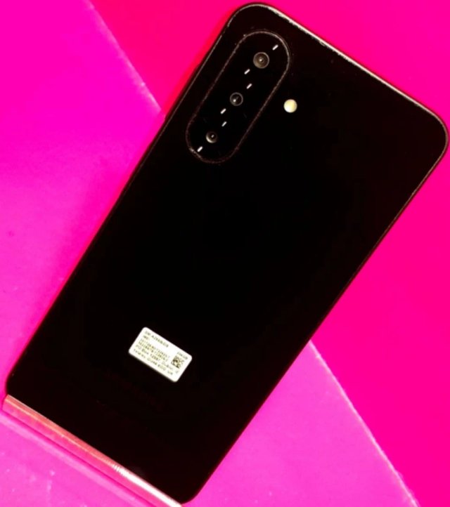 SAMSUNG GALAXY A26 5G 256GB 8GB RAM COMO NUEVO