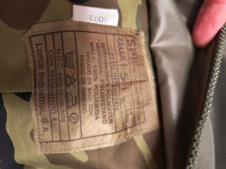 Traje de tormenta camuflaje