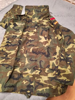 Traje de tormenta camuflaje