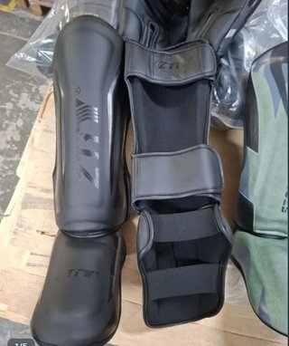 Espinilleras ZTLY Talla M y XL MMA