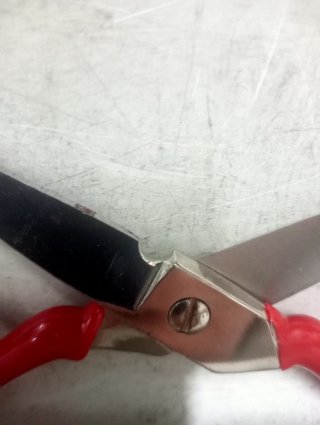 2 tijeras de electricista