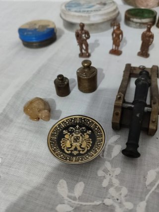 Lote de Artículos Antiguos y Coleccionables