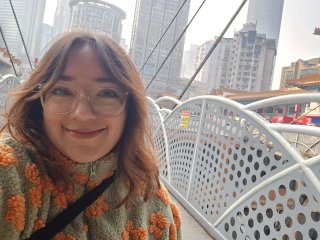 Profesora de matemáticas y Física y Química de ESO