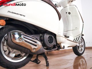 VESPA PRIMAVERA 125
