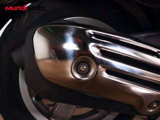 VESPA PRIMAVERA 125