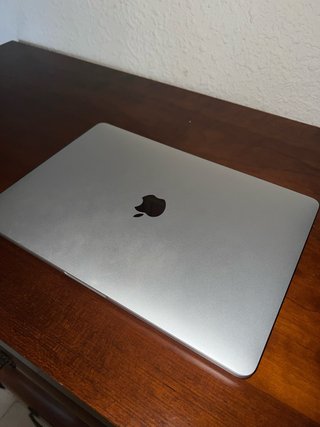 MacBook Pro 13,3 (2020)