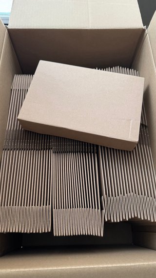 Cajas de cartón automontables