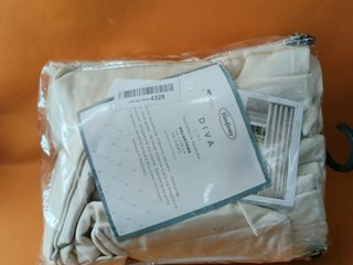 Cortina Opaca Terciopelo Beige