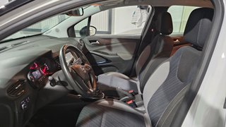 Opel Crossland X  1.2 81kW Design Line 120