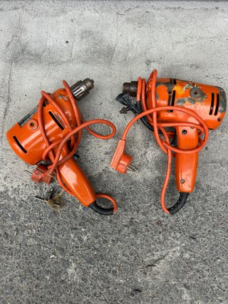 2 Taladros Black & Decker