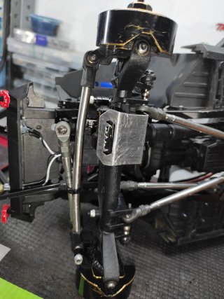 RC Axial CJ7 1/10 PASADO A PORTICOS