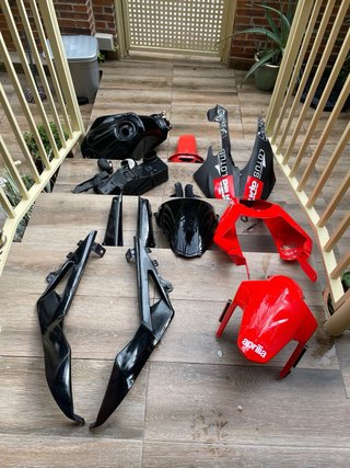 Piezas Carenado Aprilia 50 R/S Jorge Lorenzo