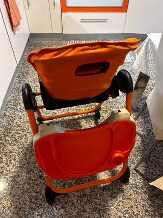 Trona infantil plegable con diseño de conejitos