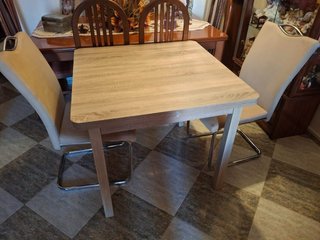 Juego de Mesa y Sillas Plegables de Madera