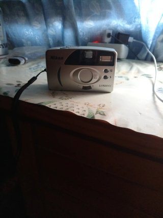 Cámara Analógica Nikon EF500SV
