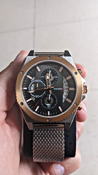 Reloj Viceroy Cronógrafo Negro y Dorado