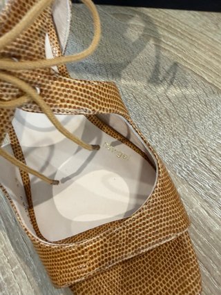 Sandalias Lodi Camel