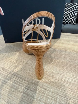Sandalias Lodi Camel