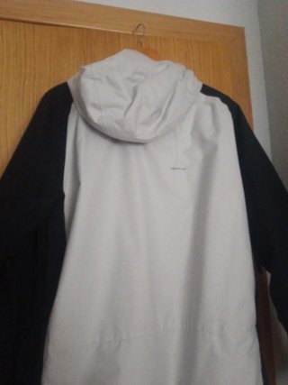 Abrigo de nieve marca Quechua hombre