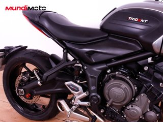 TRIUMPH TRIDENT 660