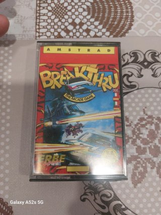Breakthru Amstrad CPC