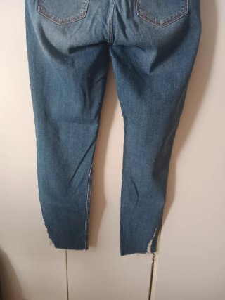 Pantalón vaquero desgastado Talla 38