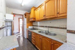 Piso en venta en Polígono Cartuja – La Paz en Granada