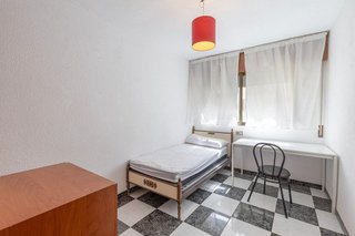 Piso en venta en Polígono Cartuja – La Paz en Granada