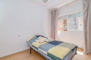 Piso en venta en Camino de Ronda - Rosaleda en Granada