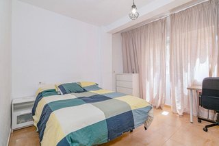 Piso en venta en Camino de Ronda - Rosaleda en Granada