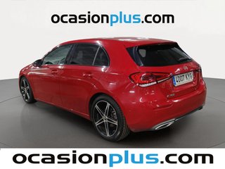 Mercedes-Benz Clase A 180 100 kW (136 CV)