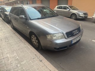 Audi A6 2.4 quattro avant