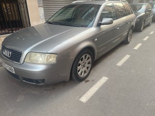 Audi A6 2.4 quattro avant