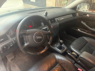 Audi A6 2.4 quattro avant