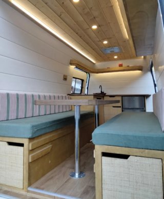 Mercedes-Benz Sprinter 2002